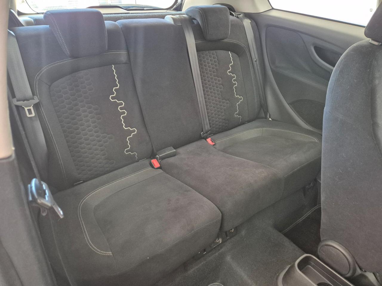 Fiat Punto 1.3 MJT II 75 CV 3 porte Lounge