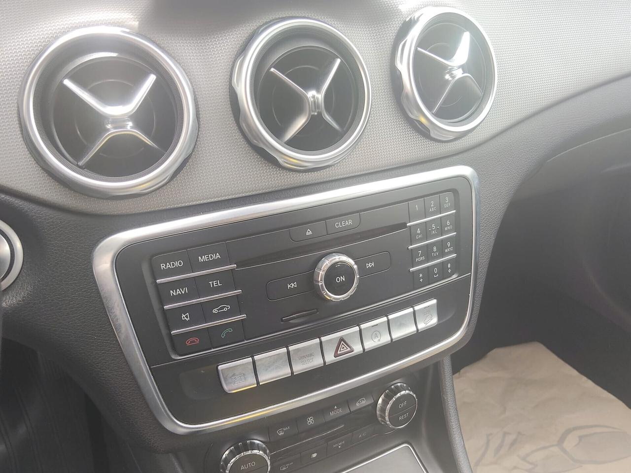 Mercedes-benz GLA 220 d Automatic 4Matic Sport