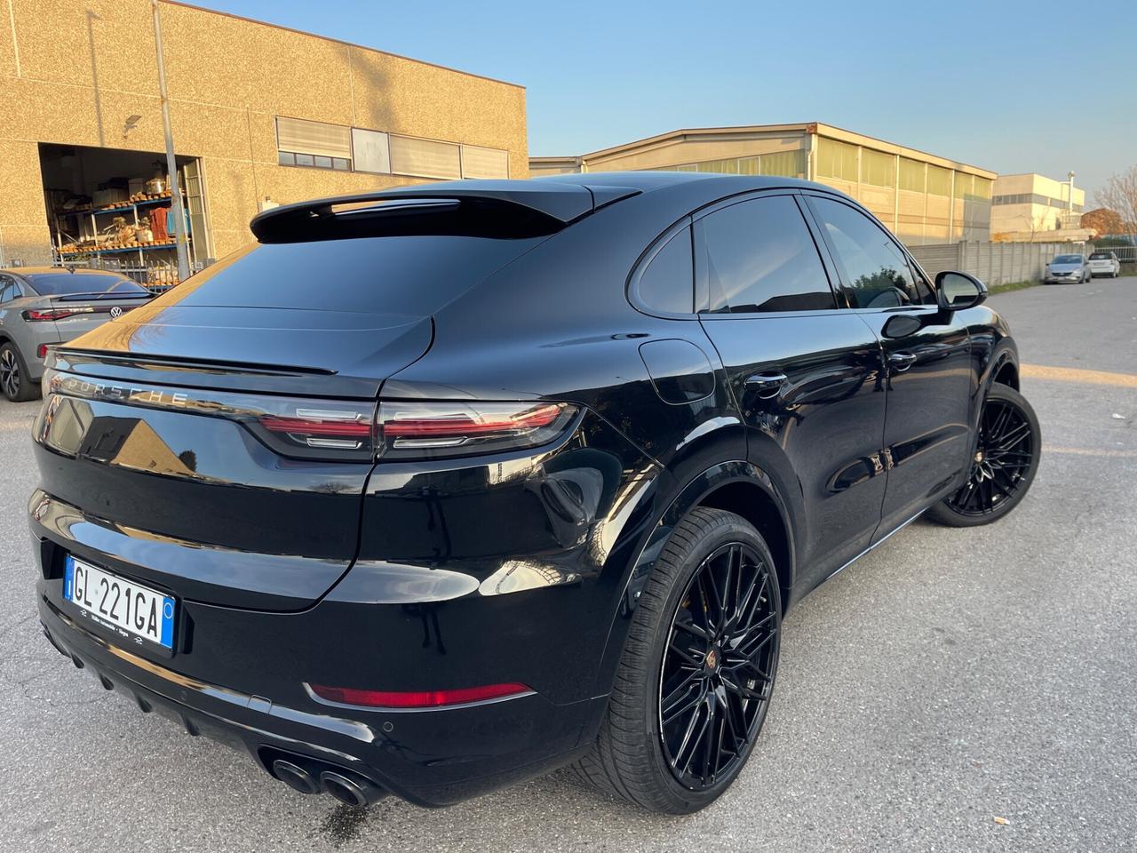 PORSCHE CAYENNE 3.0 BENZINA 250KW EURO6D UNI PROP