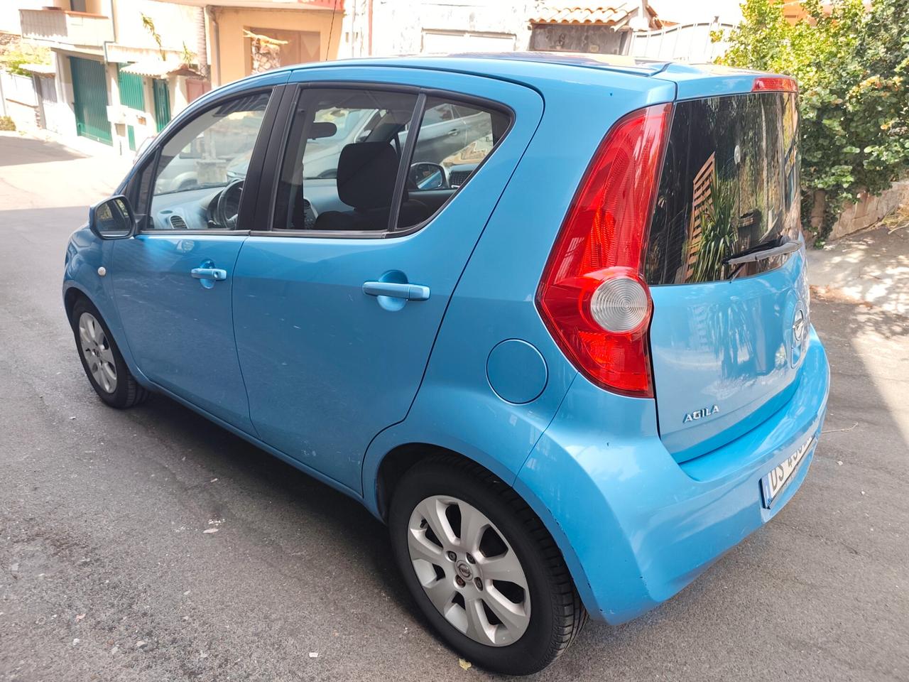 Opel Agila 1.2 16V 86CV Automatica da V et r i n a