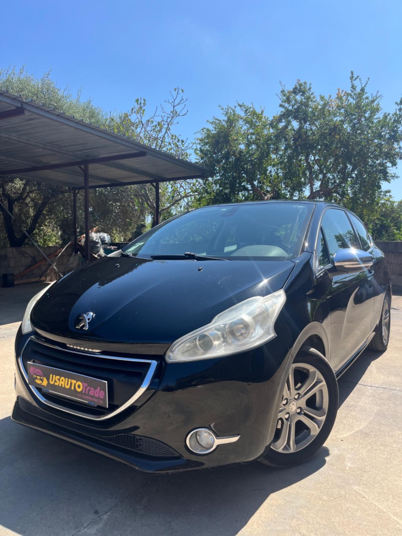 Peugeot 208 1.6 e-HDi 92 CV Stop&Start 5 porte Allure