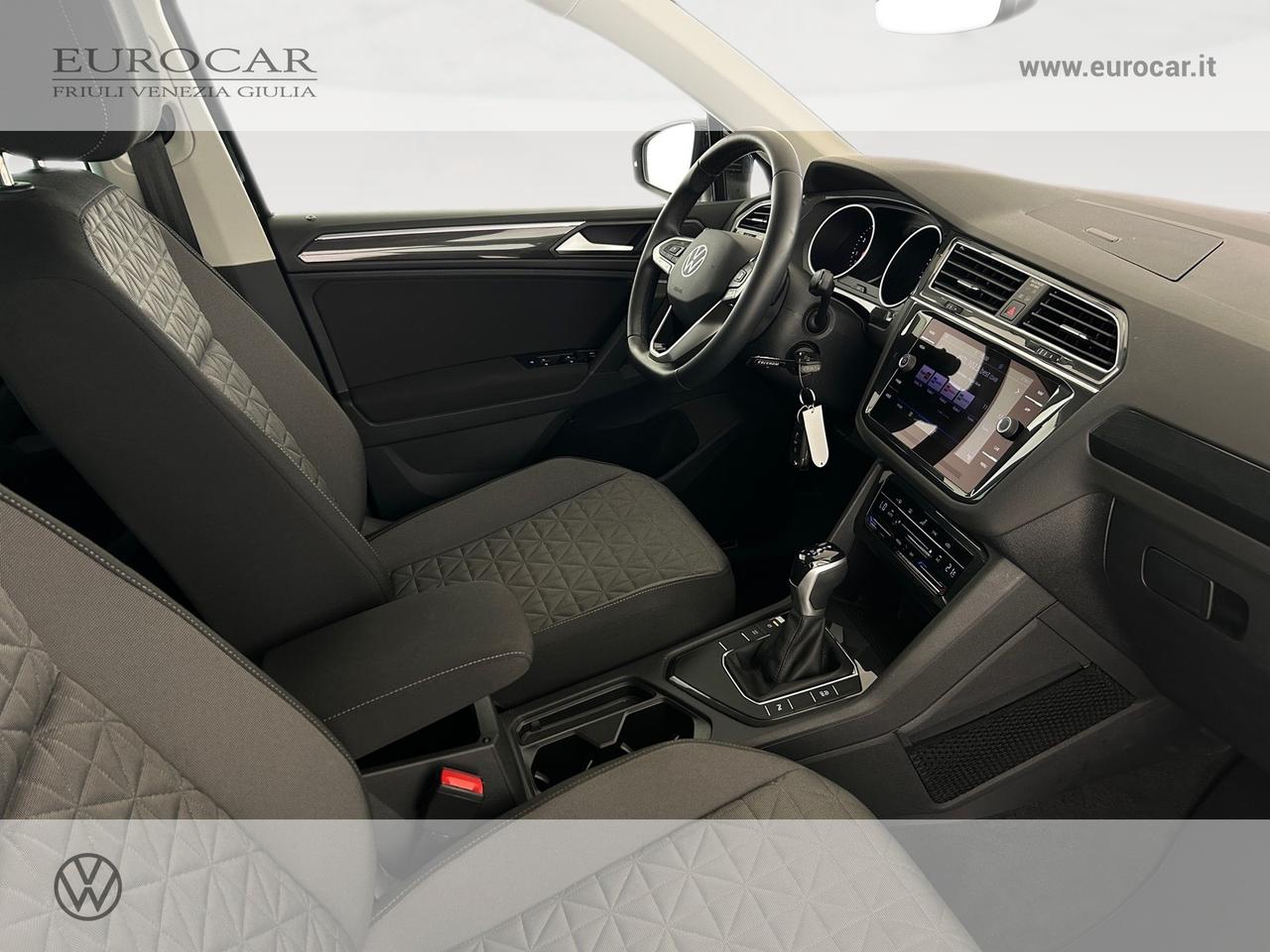 Volkswagen Tiguan 1.5 tsi life 150cv dsg