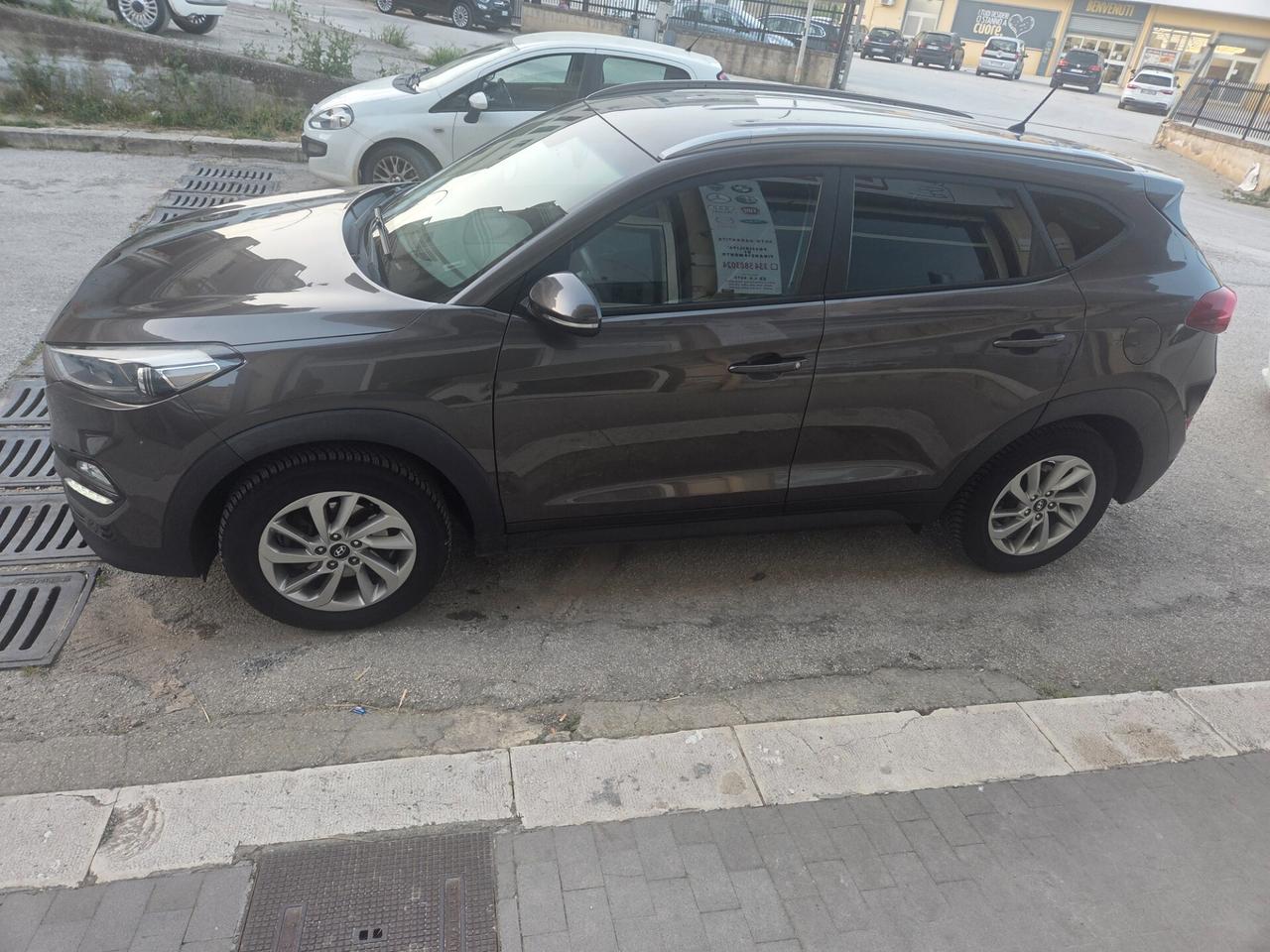 HYUNDAI TUCSON 1.7 CRDI 115 CV ANNO 2015 KMCERTIF