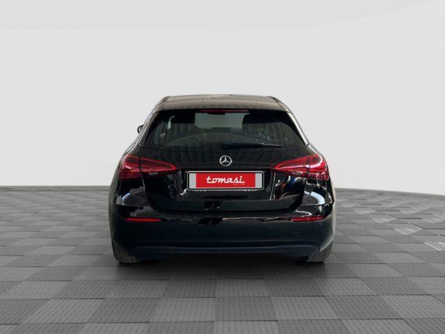 MERCEDES-BENZ A 180 A 180 d Automatic Advanced