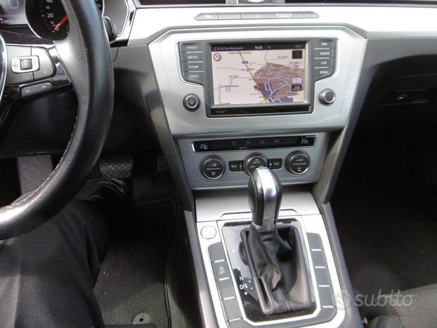VOLKSWAGEN Passat Business Variant 2.0 TDI Execu