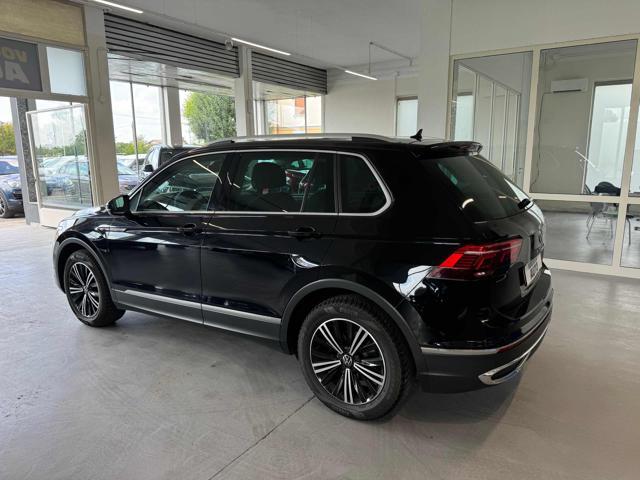 VOLKSWAGEN Tiguan 2.0 TDI 150 CV SCR DSG Elegance