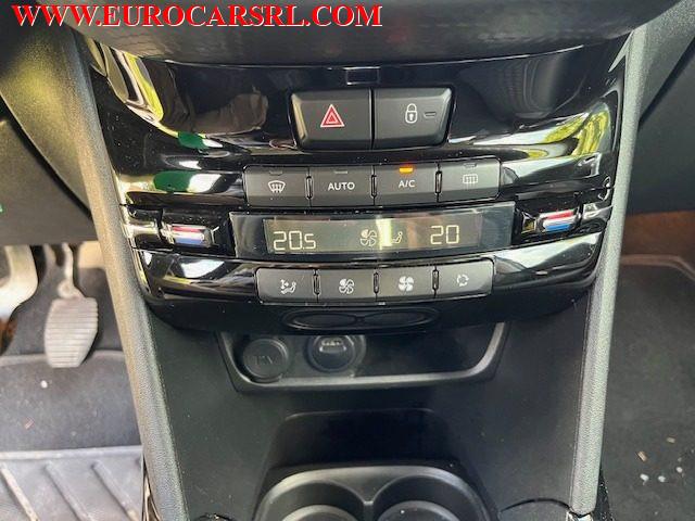 PEUGEOT 2008 BlueHDi 100 S&S Allure