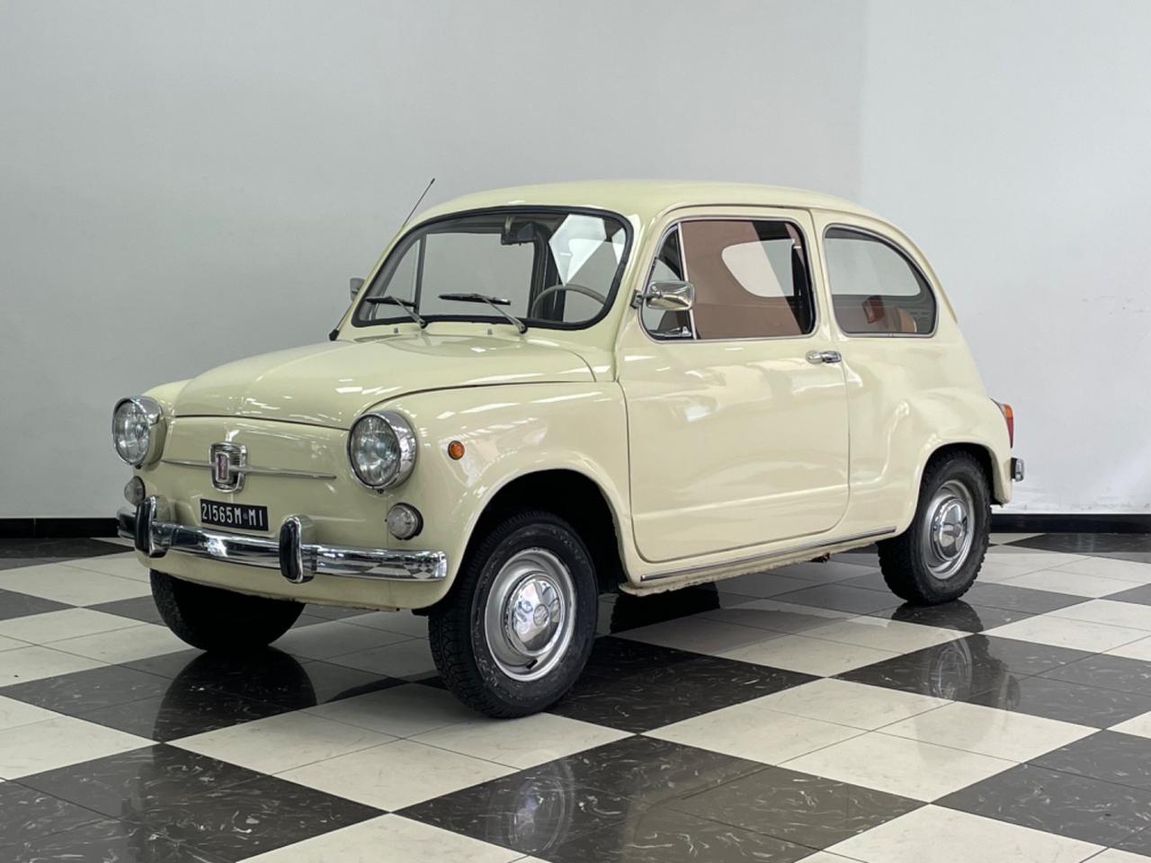 Fiat 600 FIAT 600 FANALONA