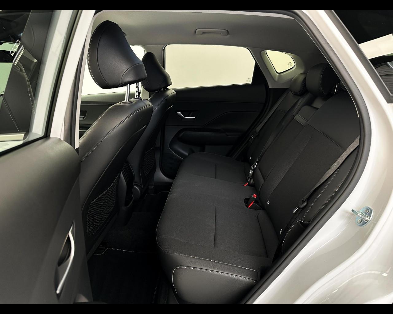 HYUNDAI KONA ICE MY25 1.0T 48V MT XLINEPLUS