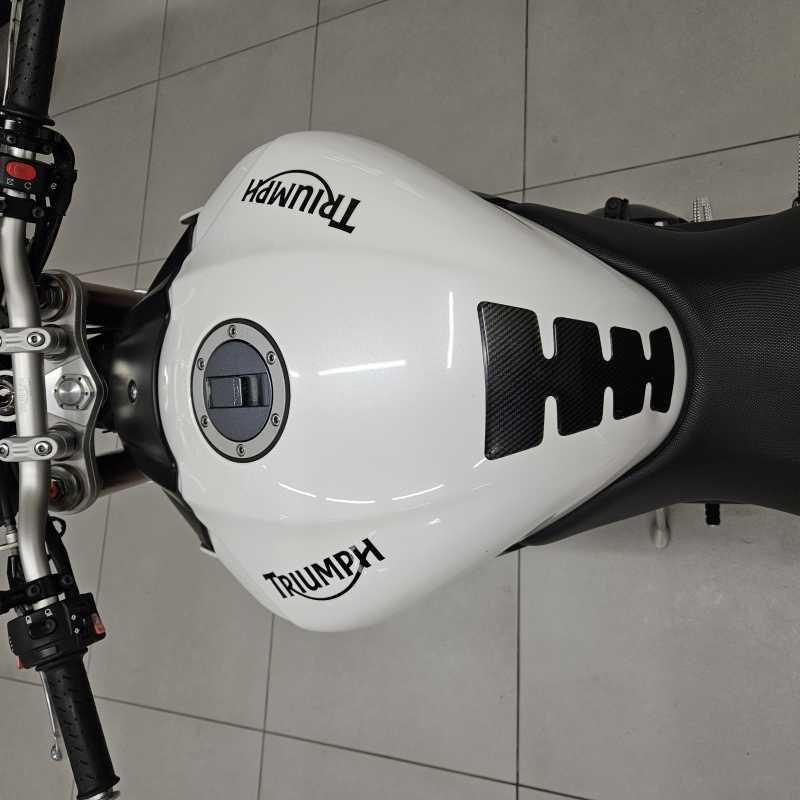 Triumph Speed Triple 1050 - 2011