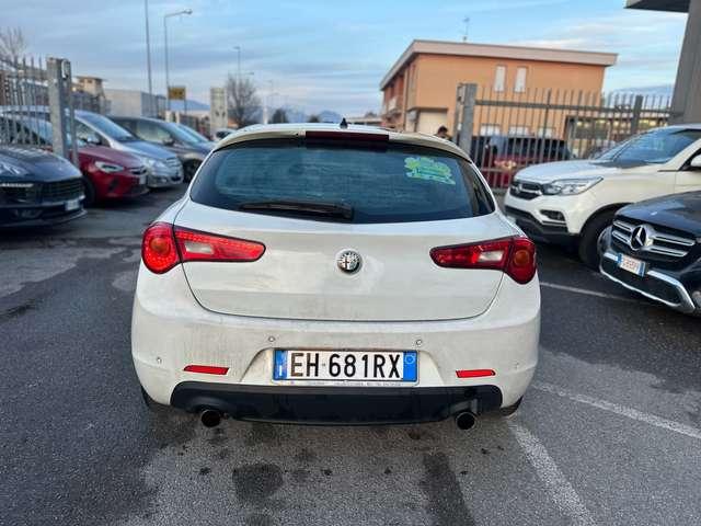 Alfa Romeo Giulietta Giulietta 2.0 jtdm(2) Distinctive 140cv