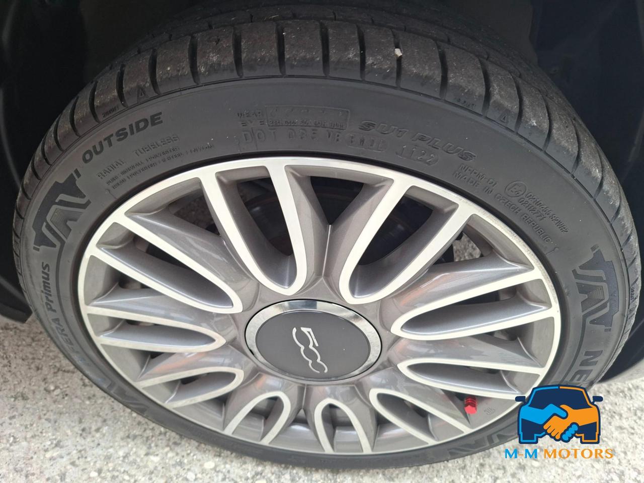 FIAT 500 lounge neo patentati