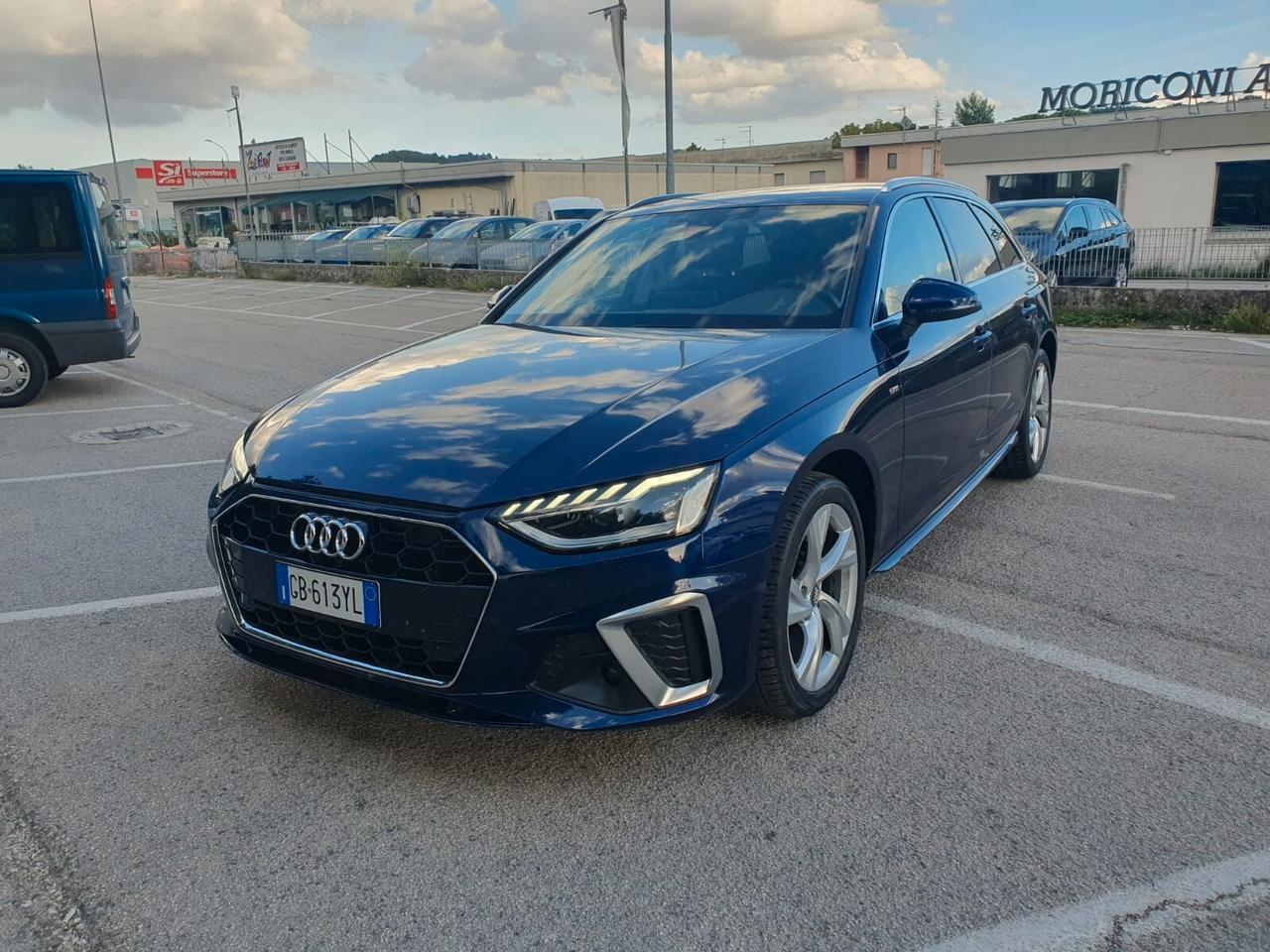 Audi A4 Avant 40 S-line METANO /OK PERMUTE /FINANZIABILE