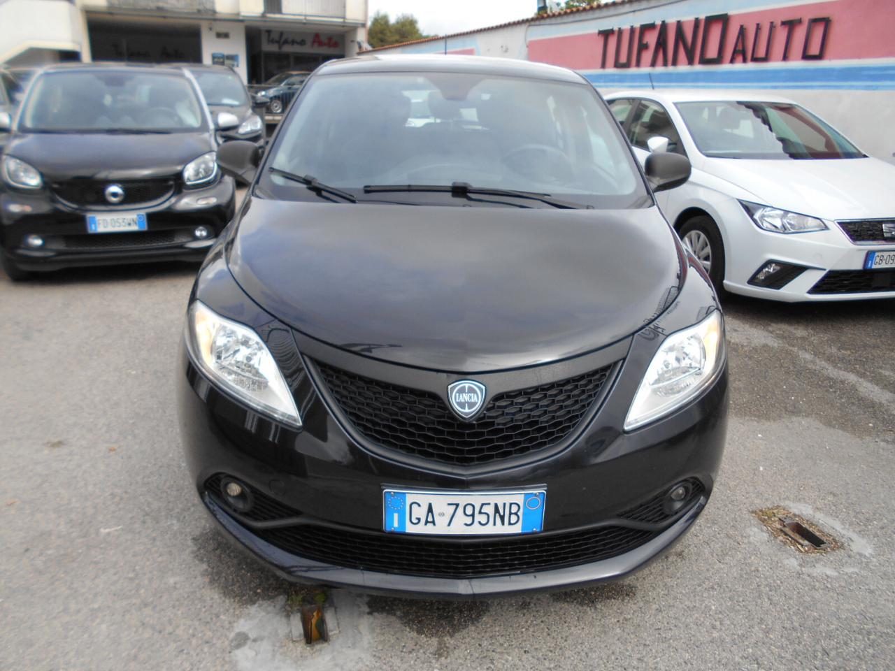 Lancia Ypsilon 1.2 69 CV 5 porte GPL Ecochic Elefantino Blu