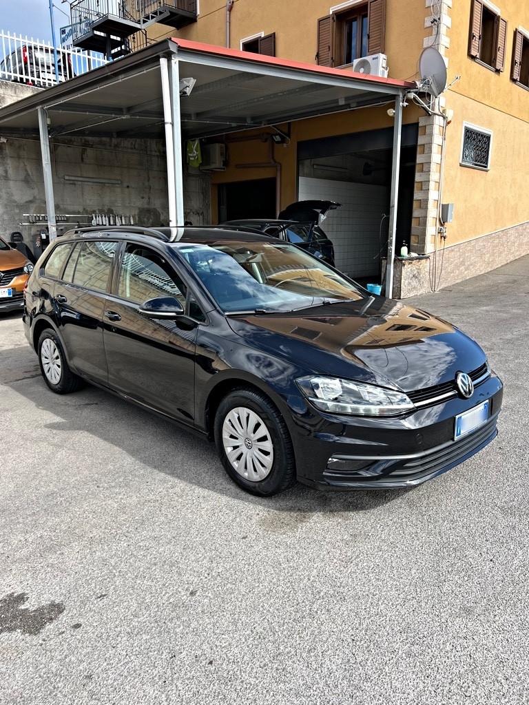 Volkswagen Golf Variant Golf 1.6 TDI 115 CV 2019