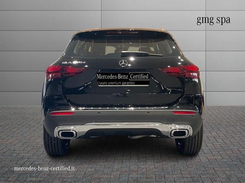 Mercedes-Benz GLA 200 d Progressive Advanced auto