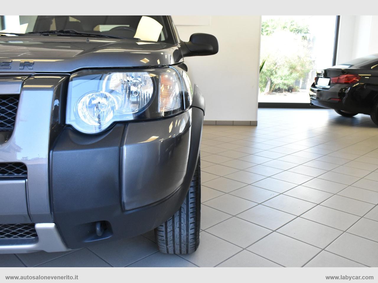 LAND ROVER Freelander 2.0 Td4 3p. Softback S