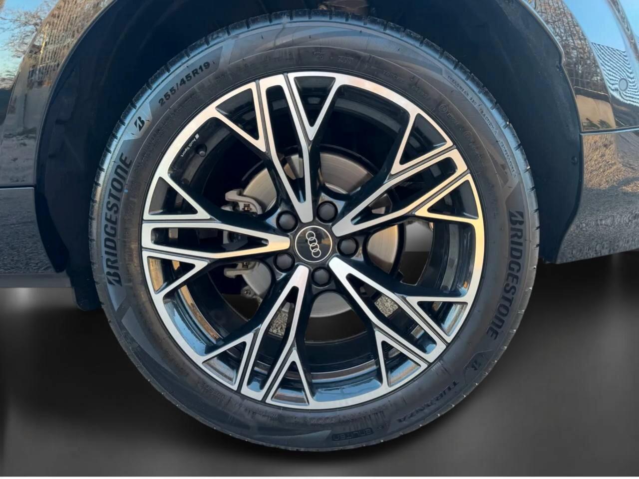 AUDI NEW Q3 SPB TDI S tronic line edition 2026