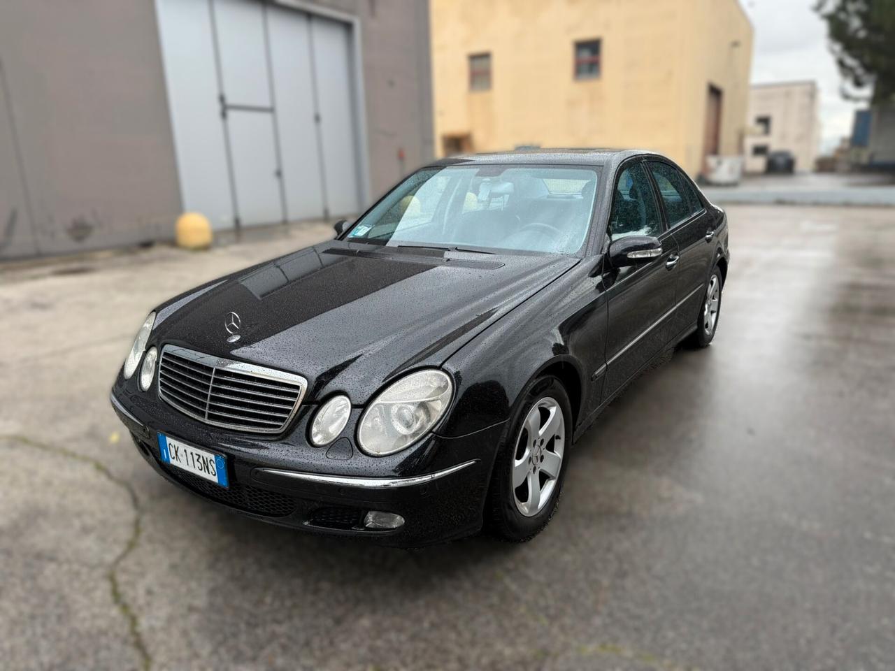 MERCEDES E220 AVANTGARDE 2004 12 MESI DI GARANZIA
