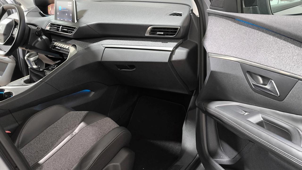 Peugeot 3008 BlueHDi 120 S&S Allure