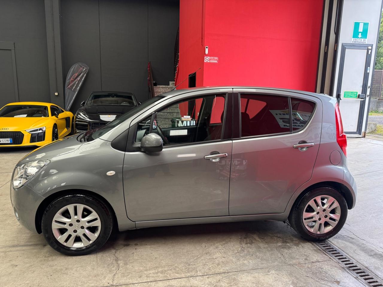 Opel Agila 1.2 16V 94CV Enjoy Neopatentati