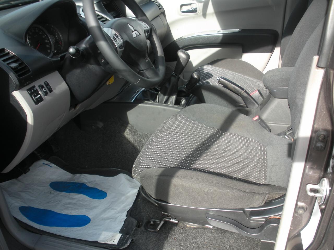 Mitsubishi L200 2.5 DI-D/136CV DC Intense DPF ''HAIR''