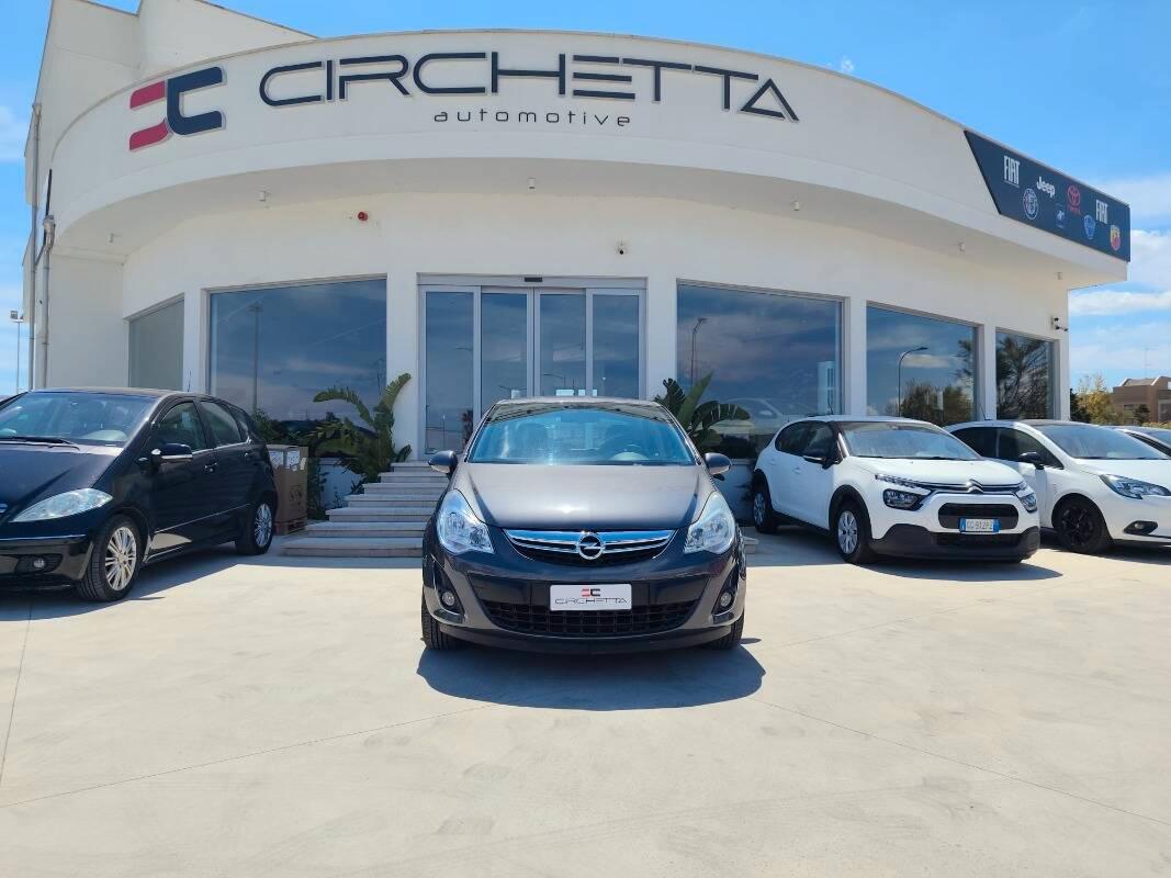 Opel Corsa 1.2 Club Gpl-tech 85cv 5p