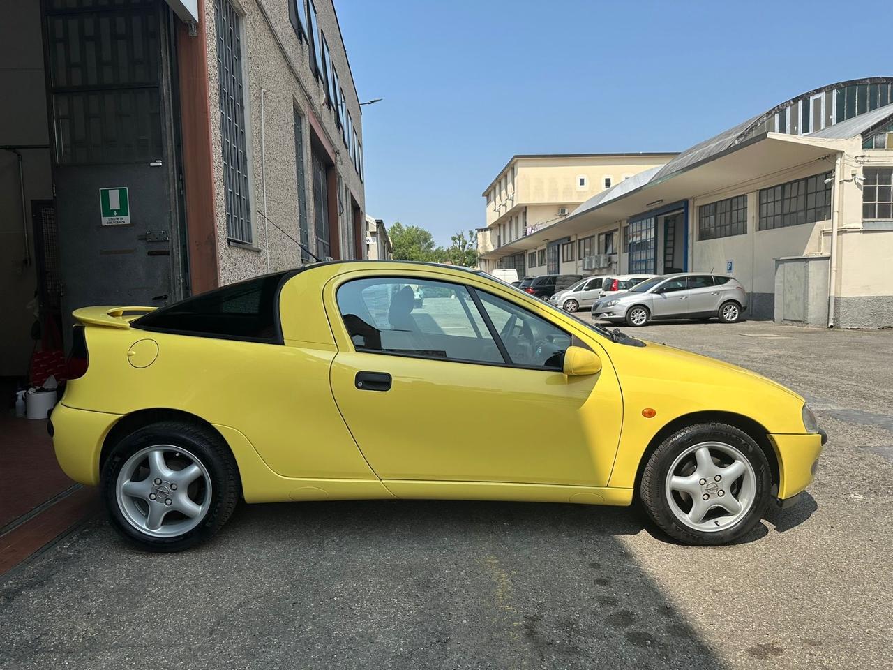 Opel Tigra 1.4i 16V cat