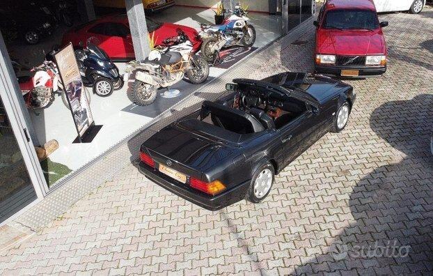 MERCEDES-BENZ SL 300 SL