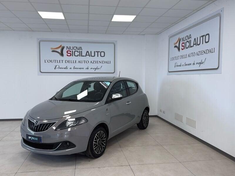 Lancia Ypsilon Ypsilon 1.0 FireFly 5 porte S&S Hybrid Alberta Ferretti