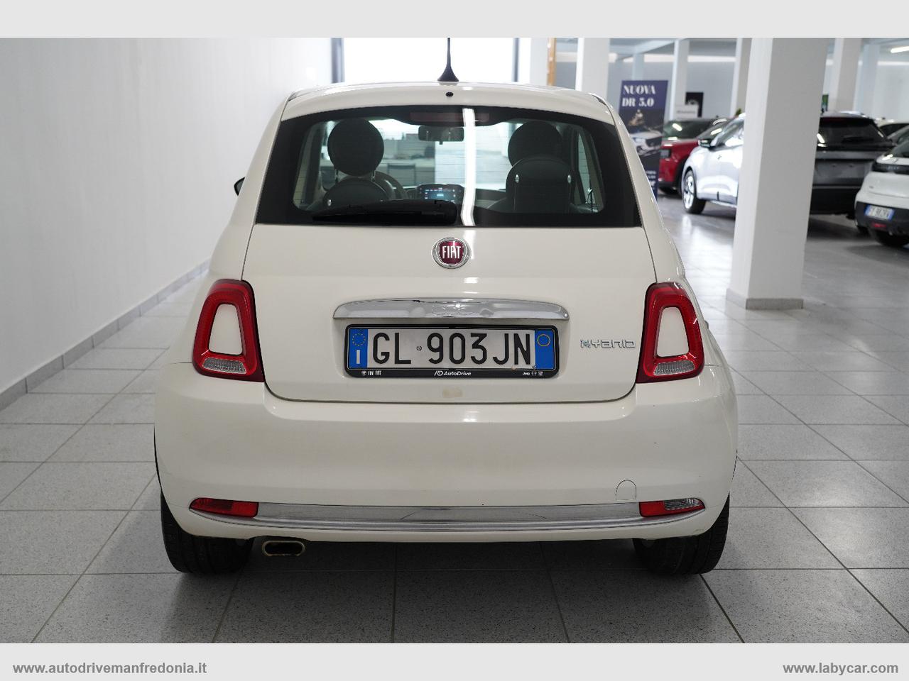FIAT 500 1.0 Hybrid Dolcevita