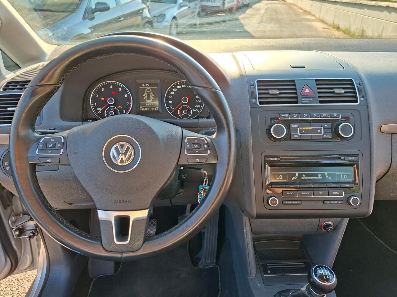 Volkswagen Touran Business 1.4 Highline EcoFuel