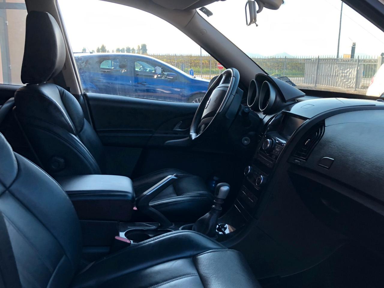 Mahindra XUV500 2.2 16V AWD W8 7 POSTI