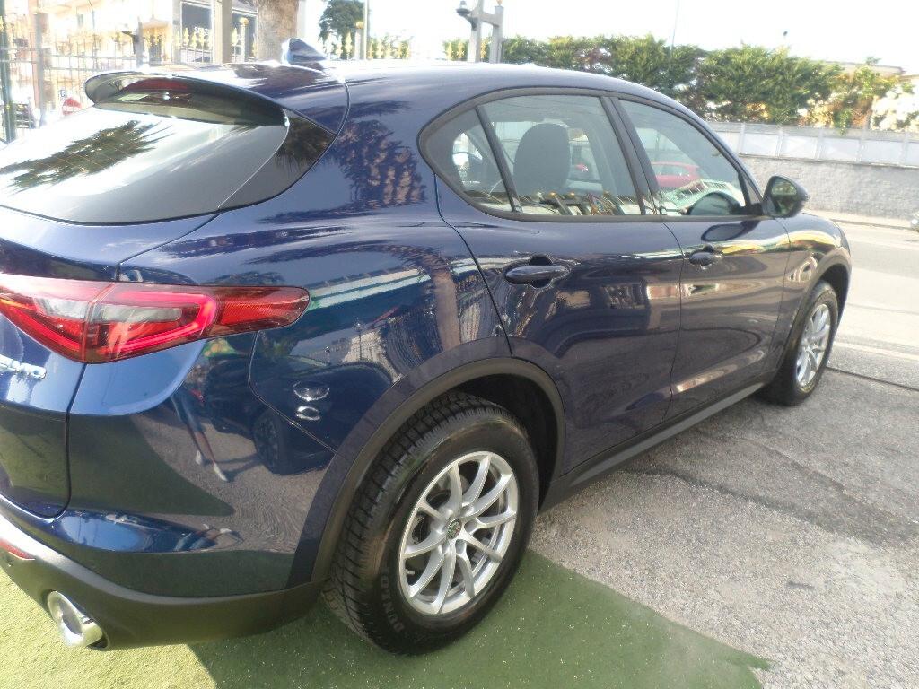 Alfa Romeo Stelvio 2.2 Turbodiesel 190 CV AT8 Q4 Business