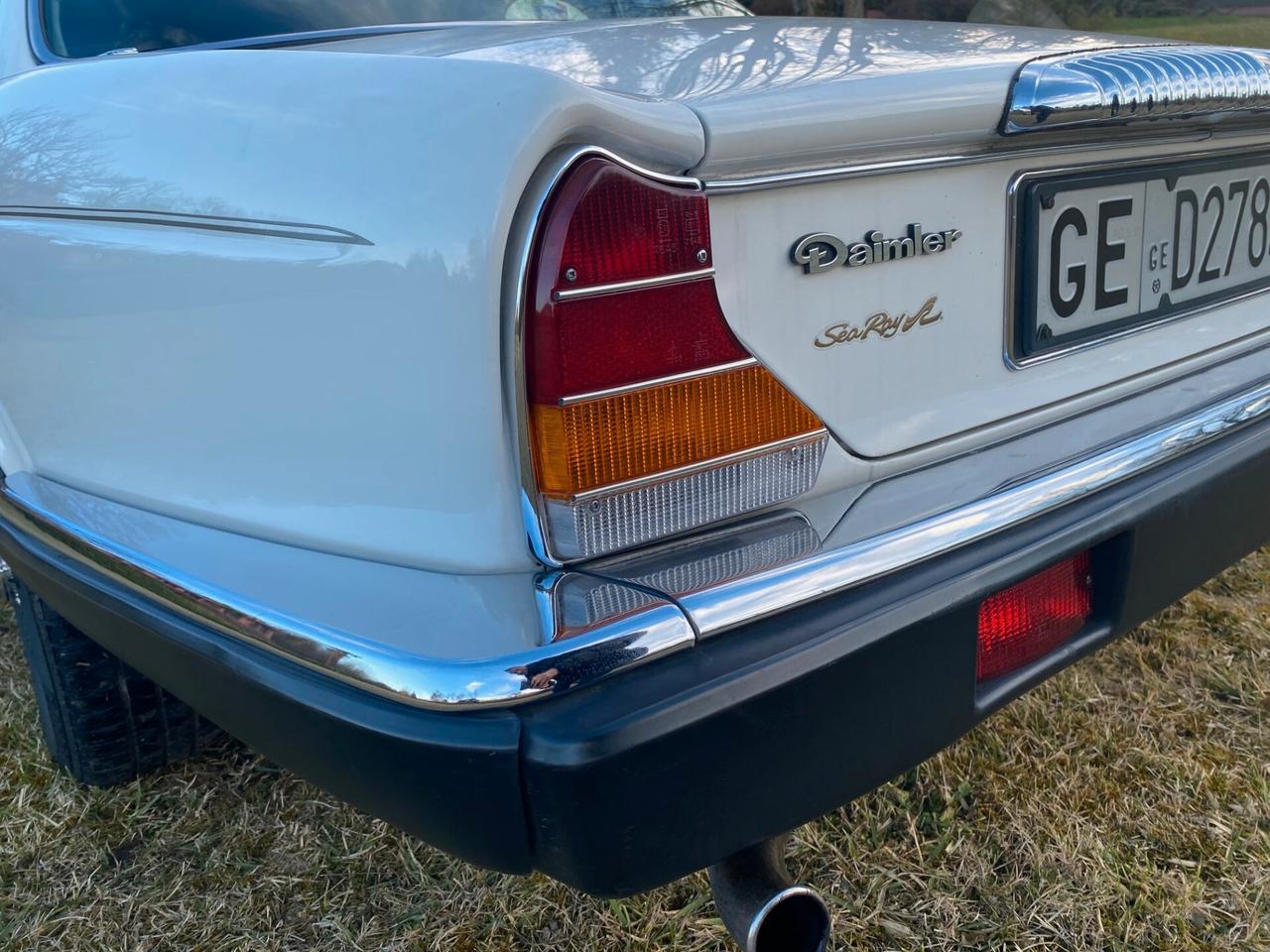 Daimler Double Six 5.3