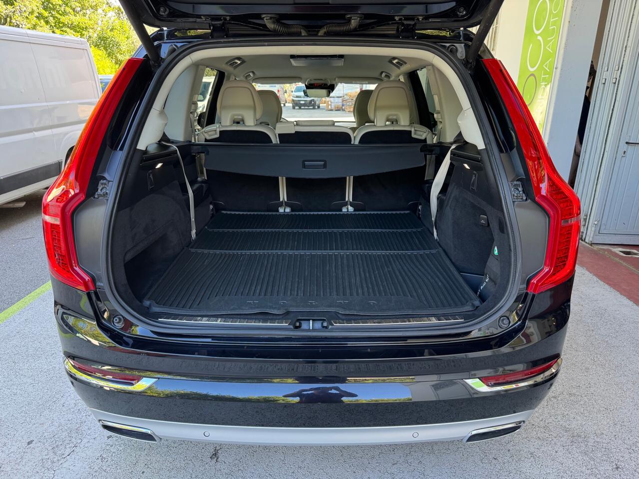 Volvo XC 90 D5 AWD ISCRIPTION 7P. GARANZIA 24 MESI
