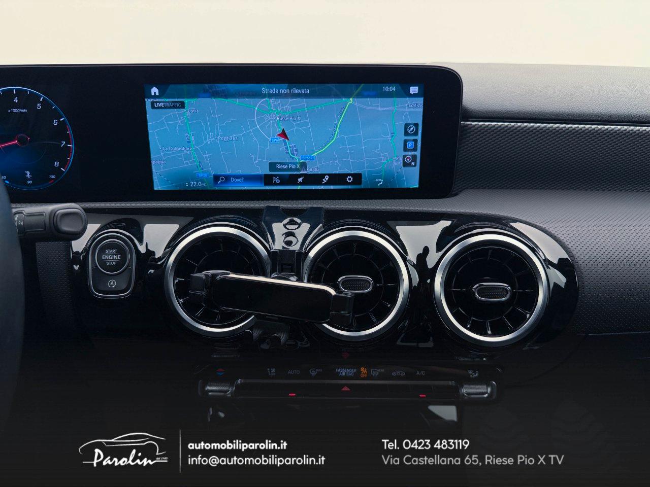 Mercedes A 200 Sport 7G-DCT Park-Display10.25''-Sedili riscaldabili