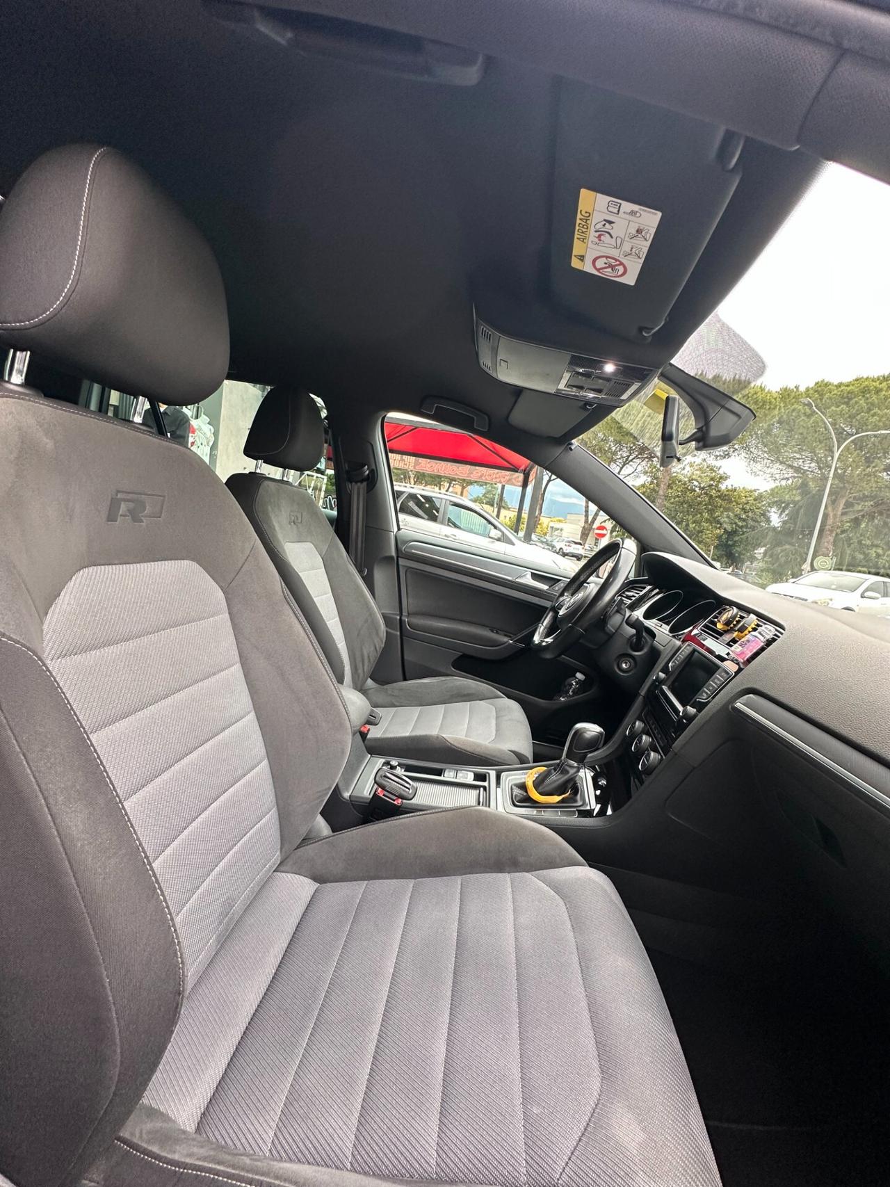 Volkswagen Golf Variant 1.4 TSI 125 CV R-Line Pack