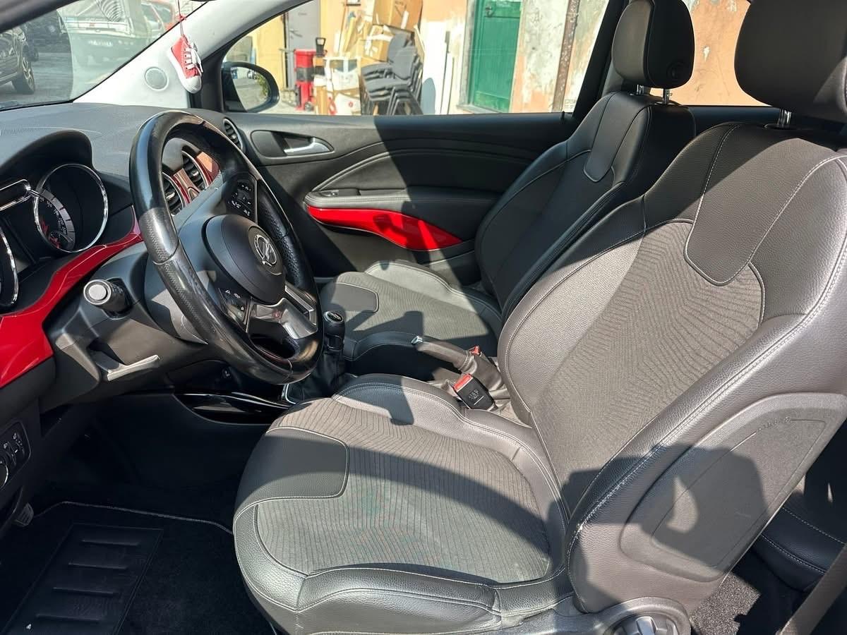 Opel Adam Rocks 1.2 70 CV