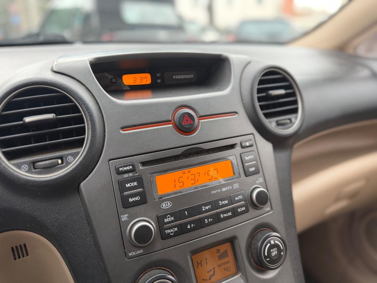 Kia Carens 2.0 16V CRDi VGT EX Class