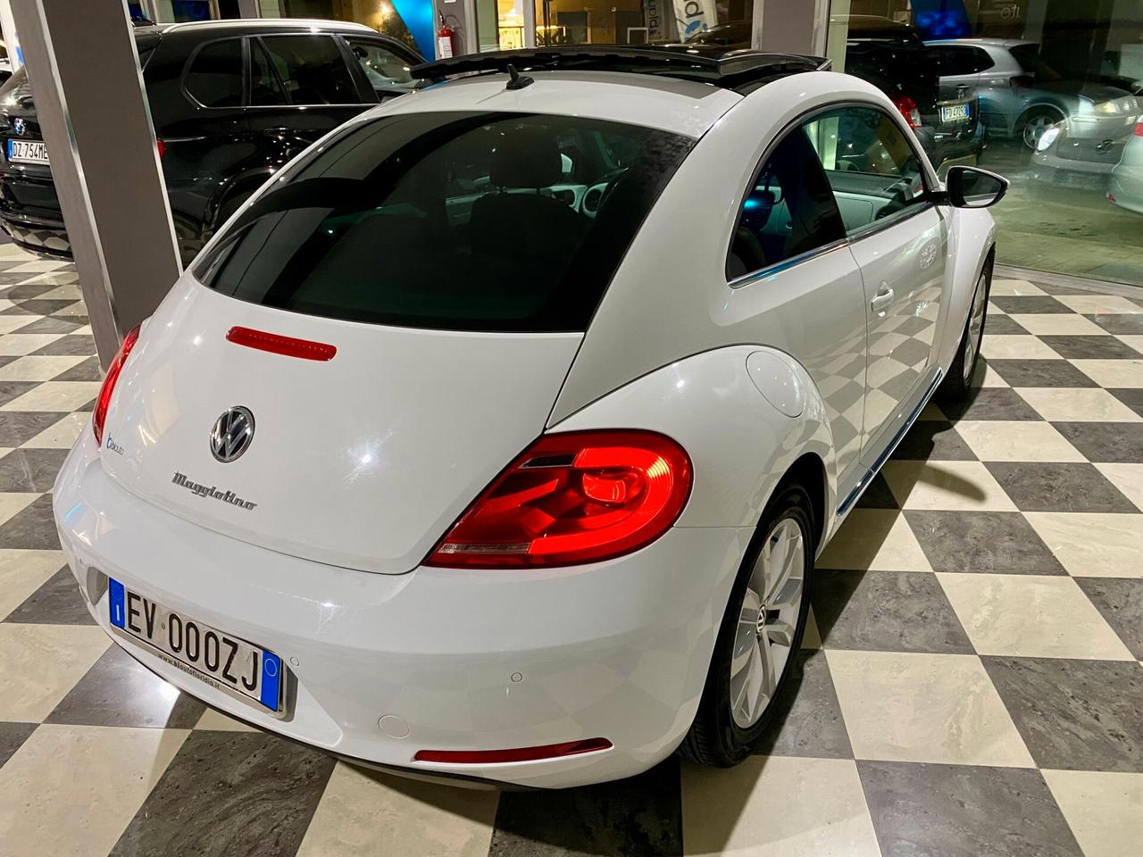 Maggiolino 1.6 TDI Tetto Apribile-2014