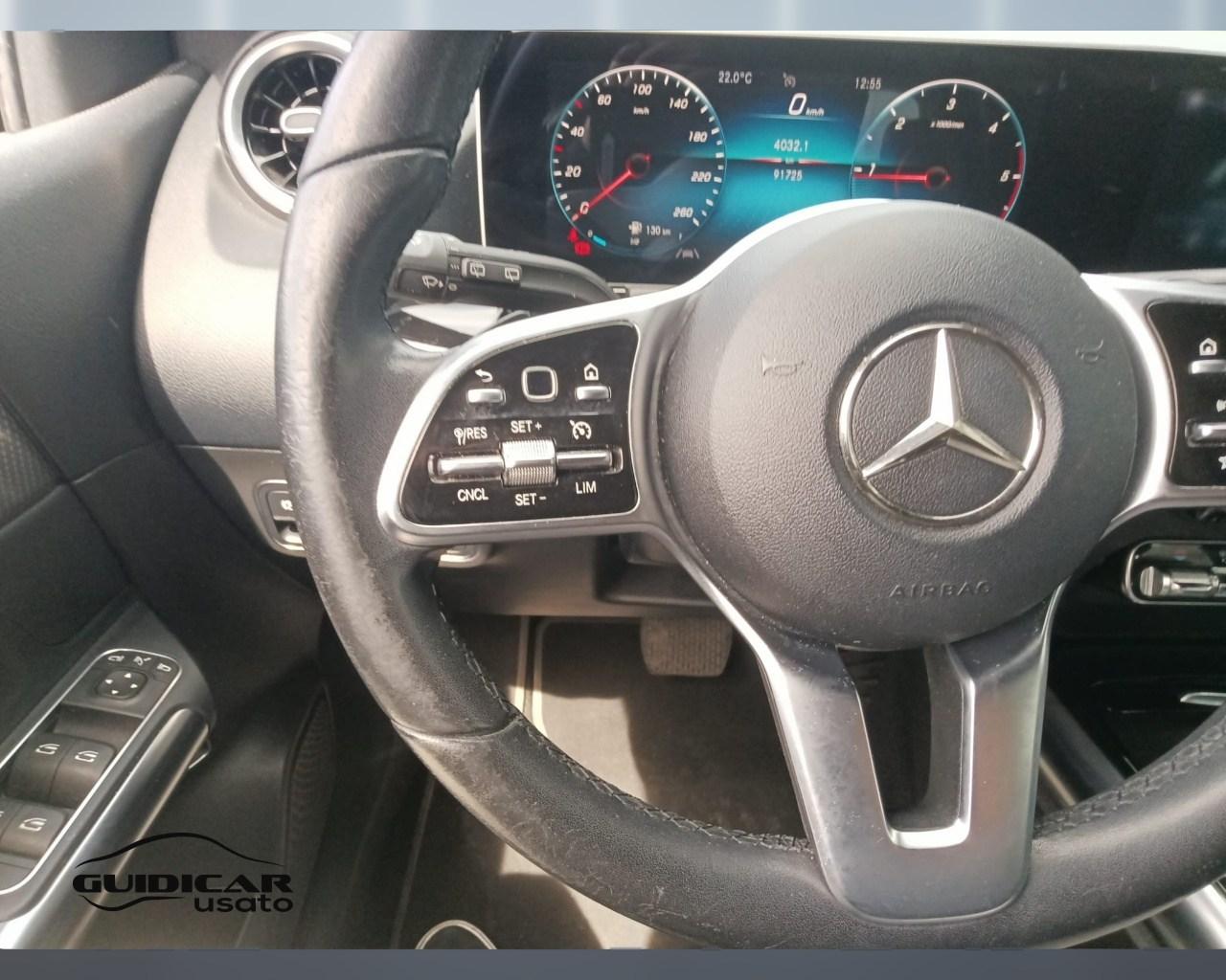 Mercedes-Benz Classe B - W247 2018 - B 180 d Sport Plus auto