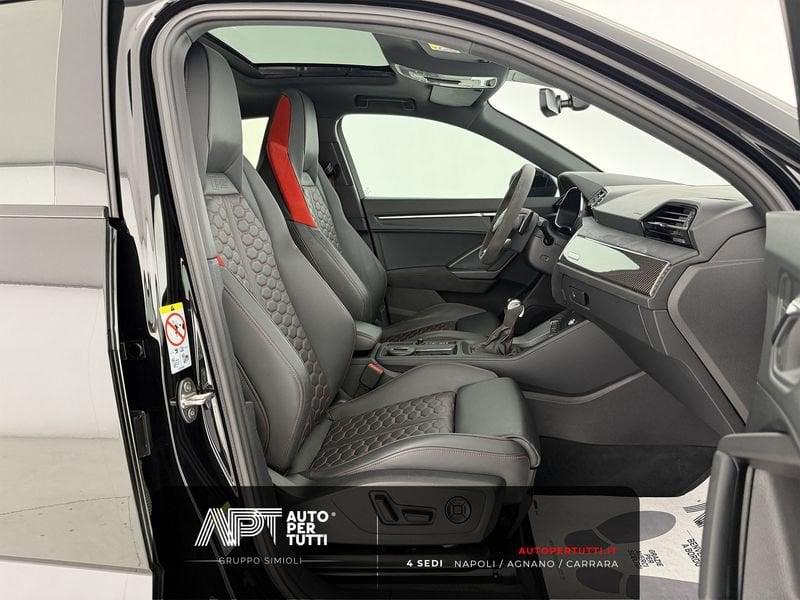 Audi Q3 Q3 Sportback RS 2.5 quattro s-tronic