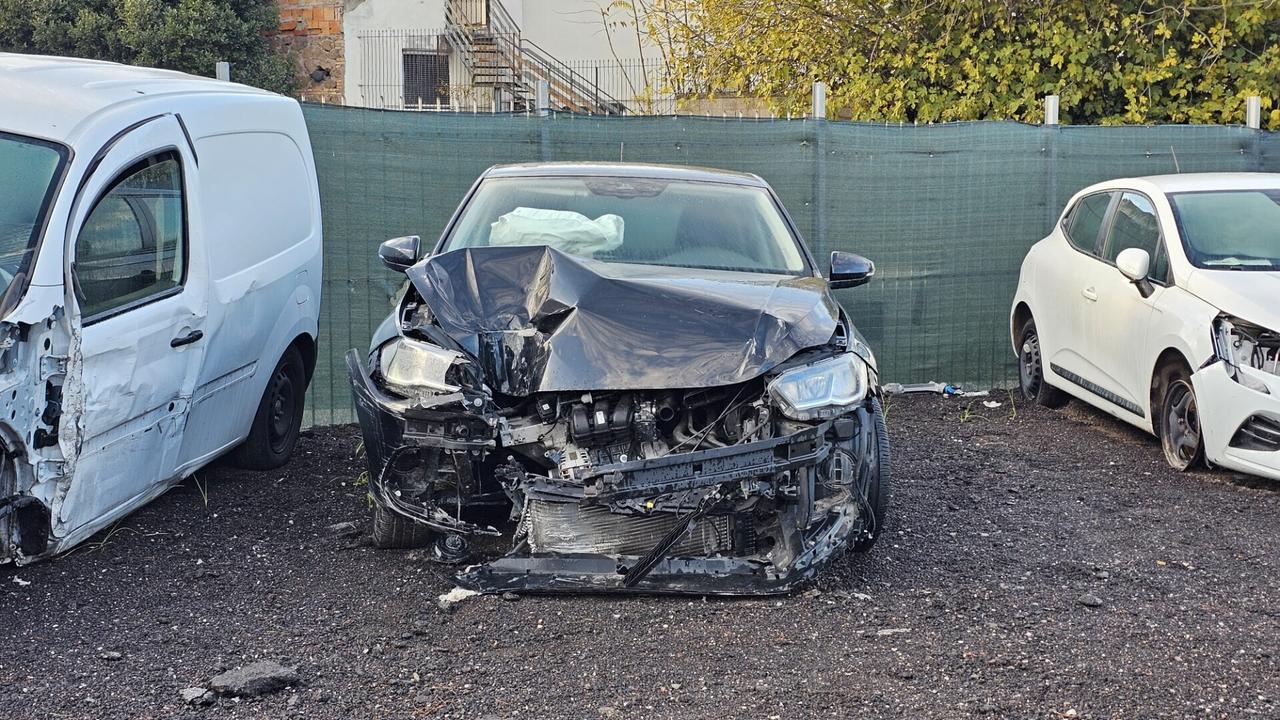 SINISTRATA Volkswagen Polo 1.0 TSI 5p. Confortline