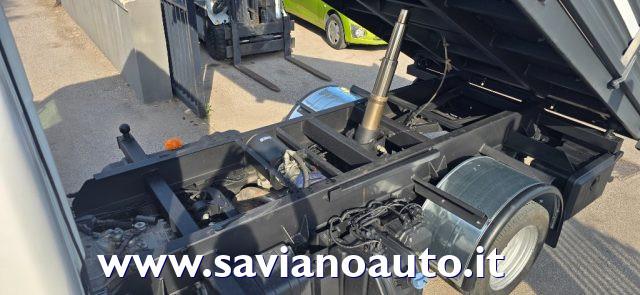 NISSAN CABSTAR 3.0 DIESEL 130cv " RIBALTABILE TRILATERAL