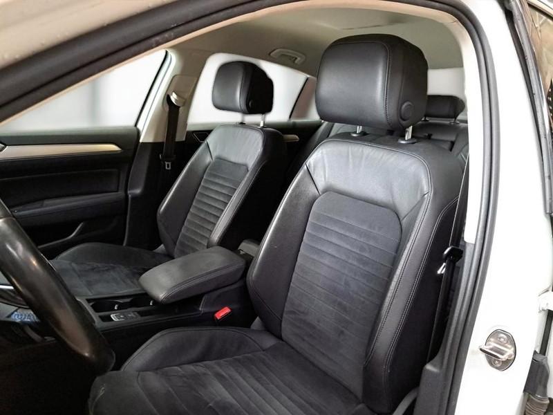 VOLKSWAGEN PASSAT 1.4 TSI DSG GTE 4 PORTE BERLINA