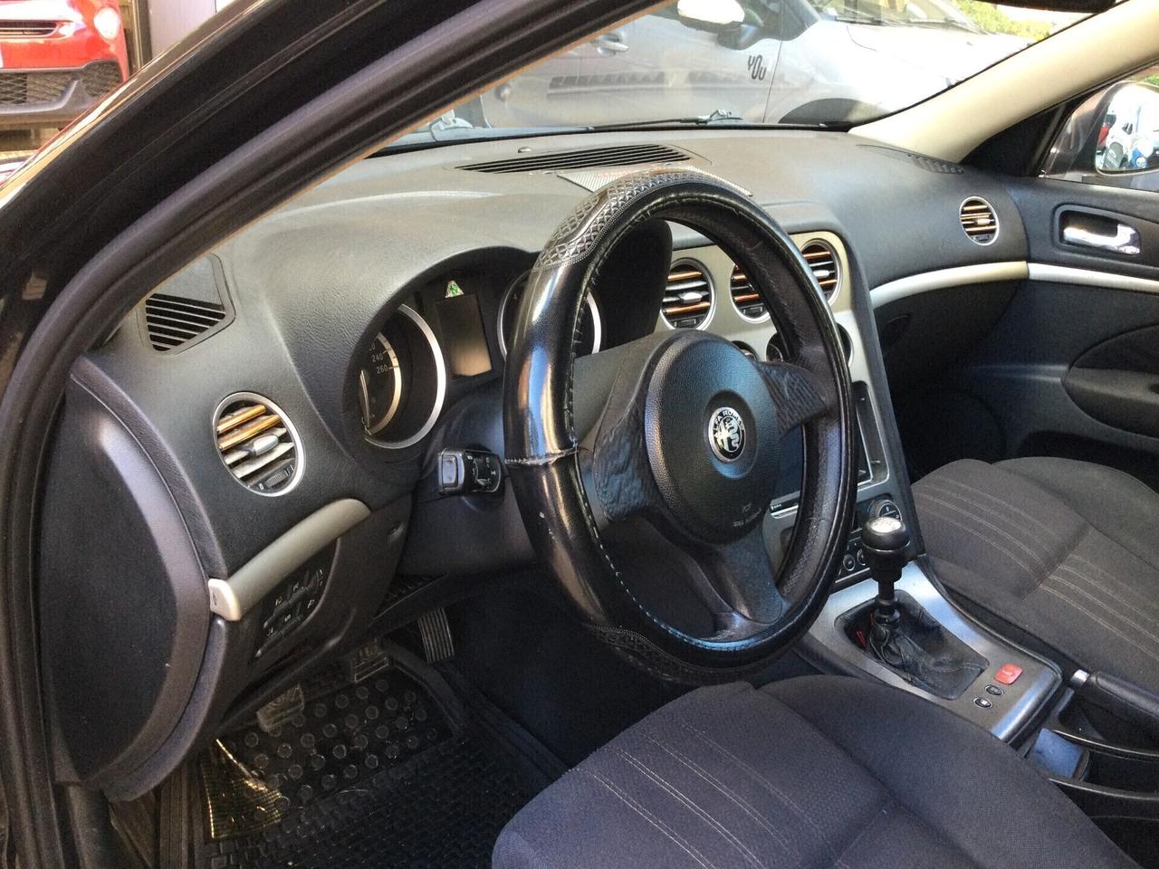 Alfa Romeo 159 1.9 JTDm 16V Sportwagon Progression