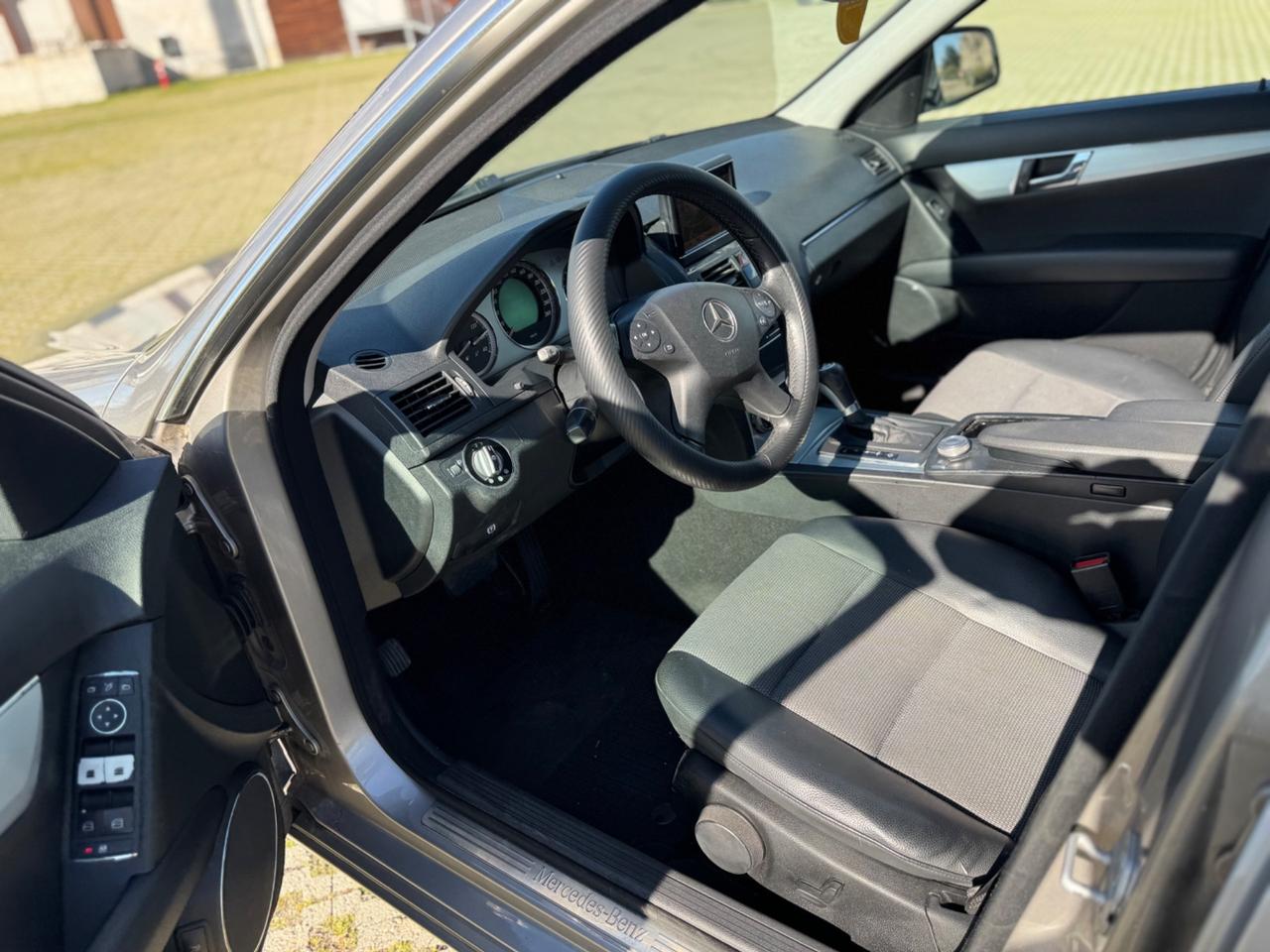 Mercedes-benz C 200 Kompressor Avantgarde