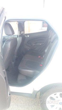 Ford EcoSport 1.5 tdci 95cv