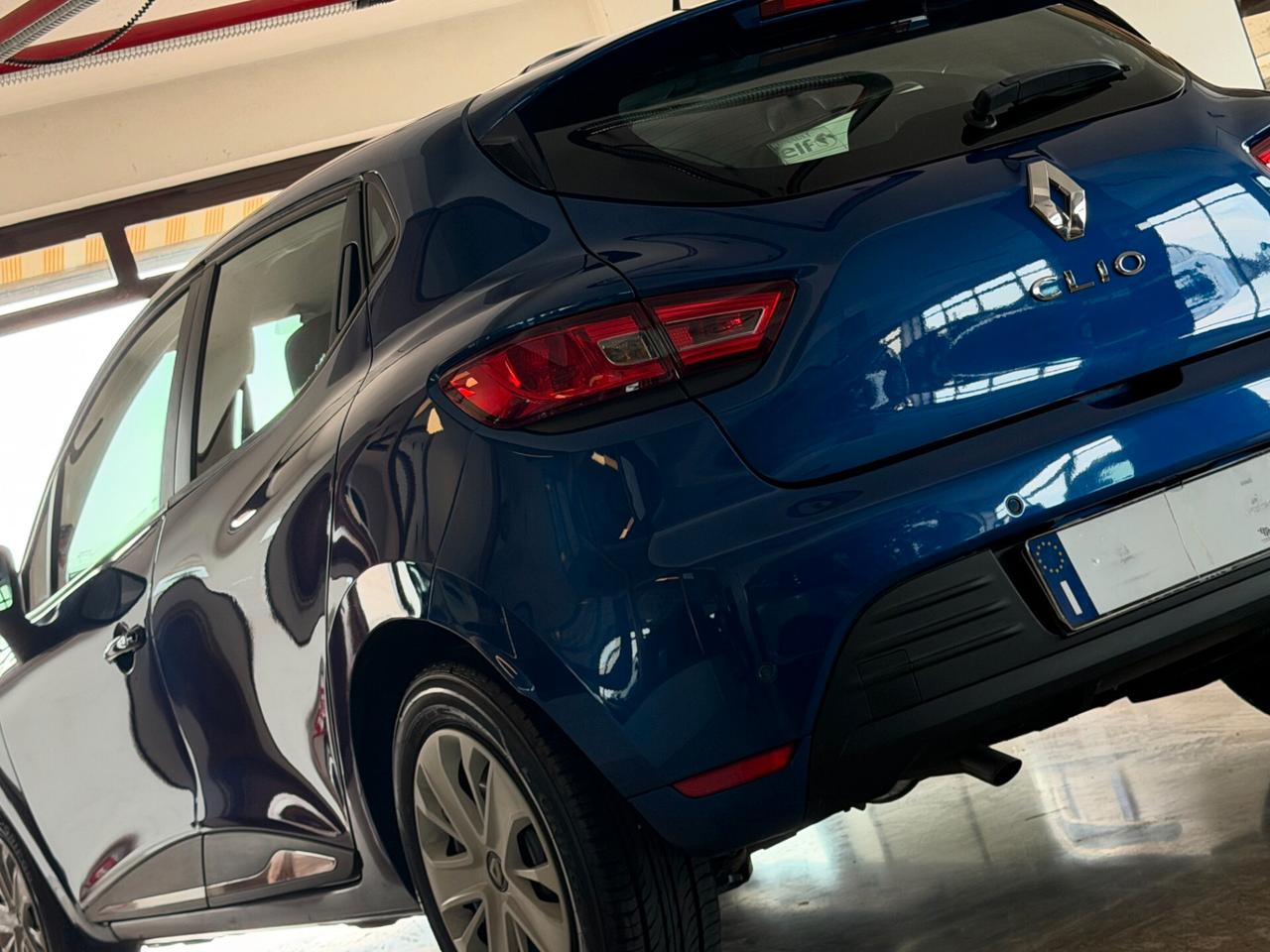 Renault Clio 1.5 DCI 90 cv. BUSINESS (Nav)